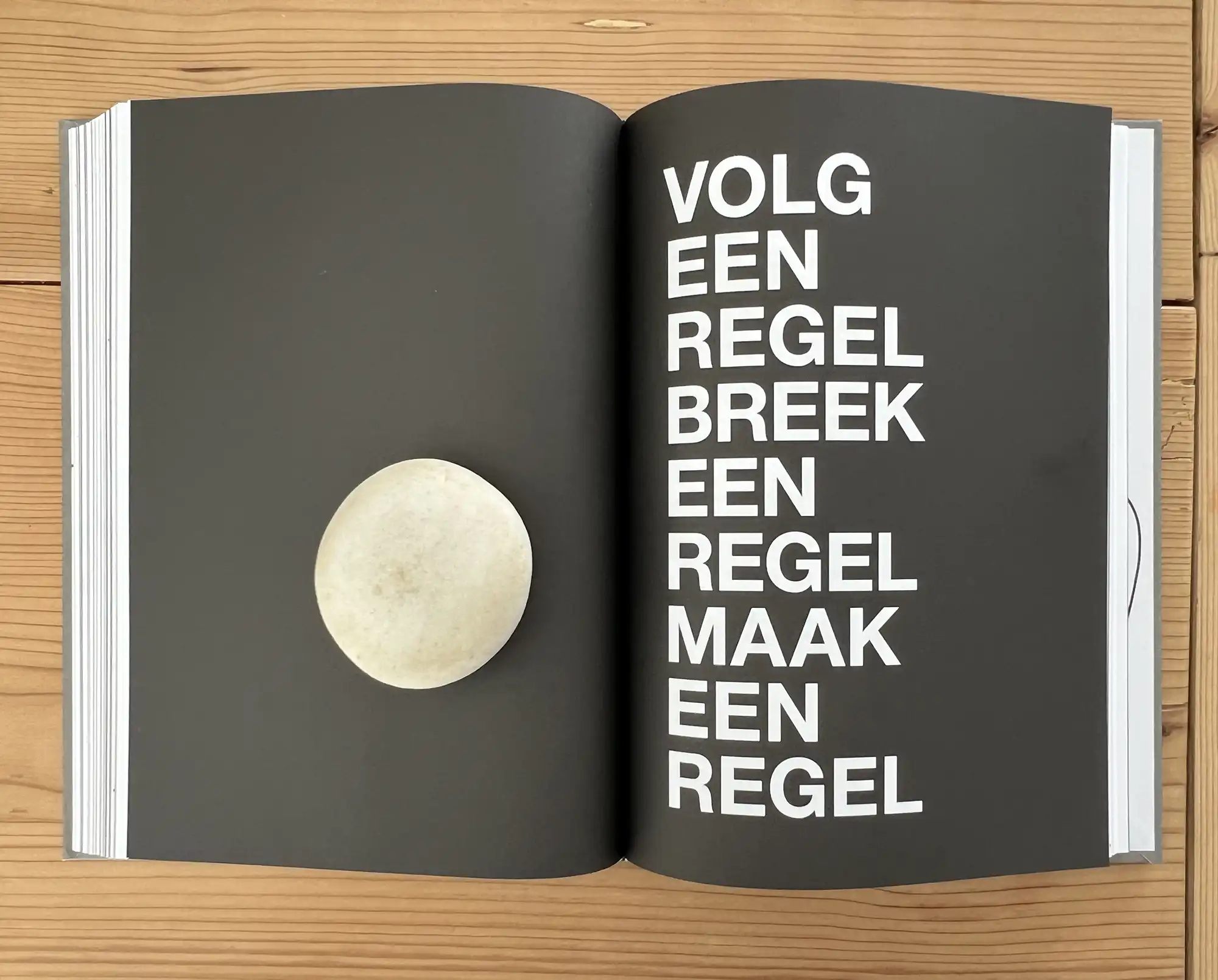 Playmode Boek - met gratis potlood! - Afbeelding 8