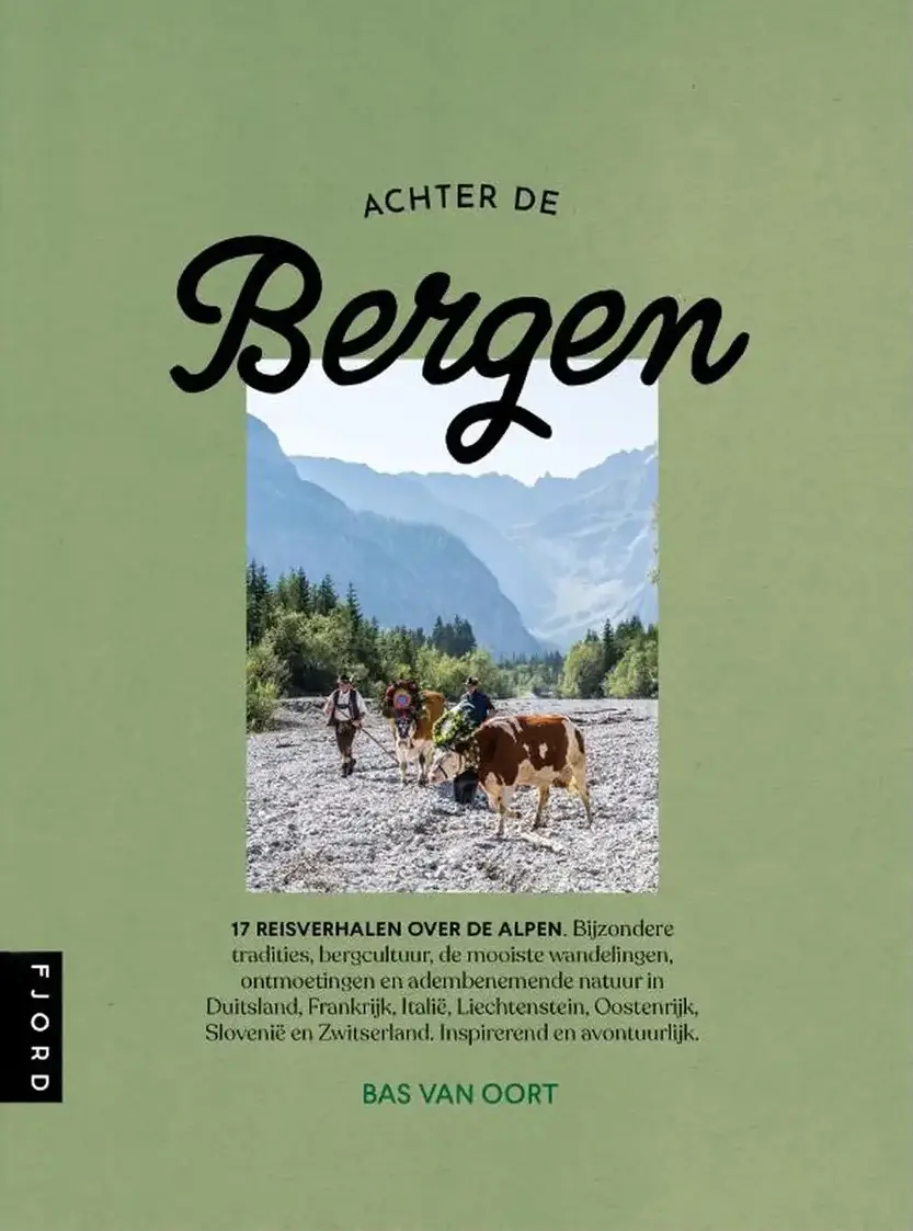 Boek Achter de Bergen van Bas van Oort