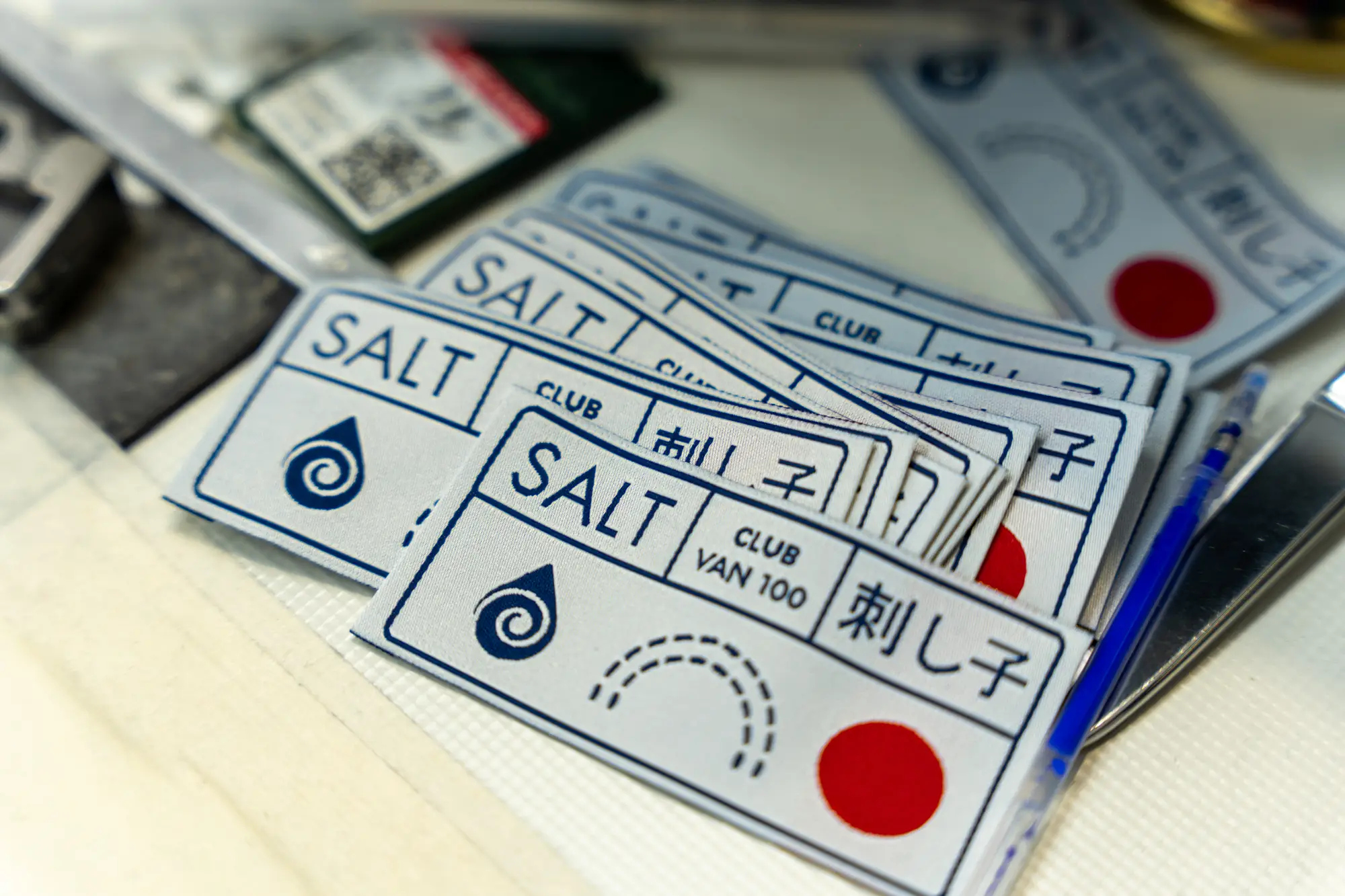Blueloop: labels club van 100