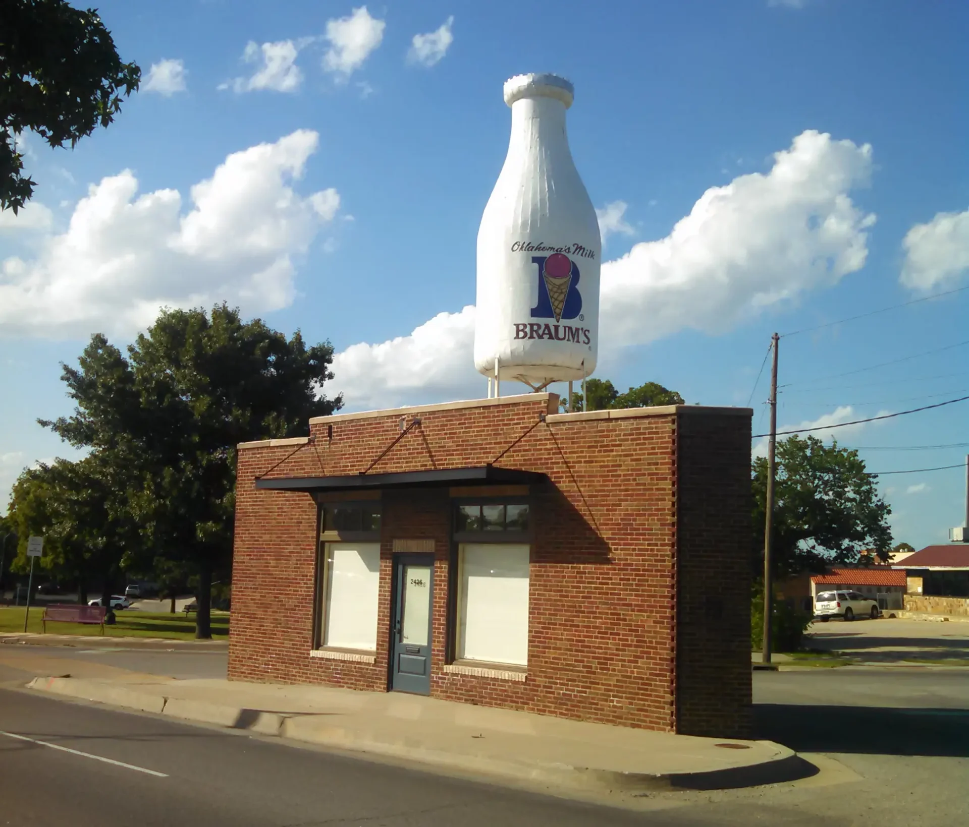 The Braun’s Milk Bottle Building