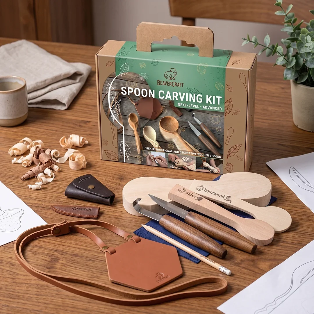 Beavercraft lepelsnijset uitgelegd